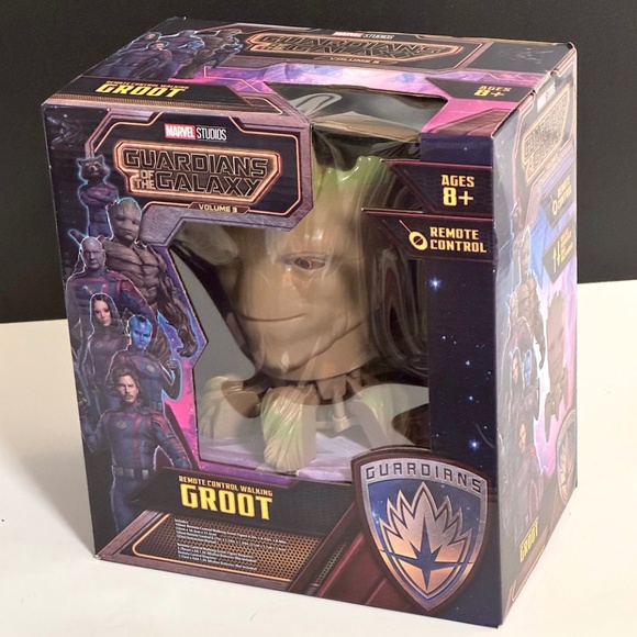 GROOT Remote Control Figure -- Guardians of the Galaxy -- by Disney Marvel - Picture 1 of 3